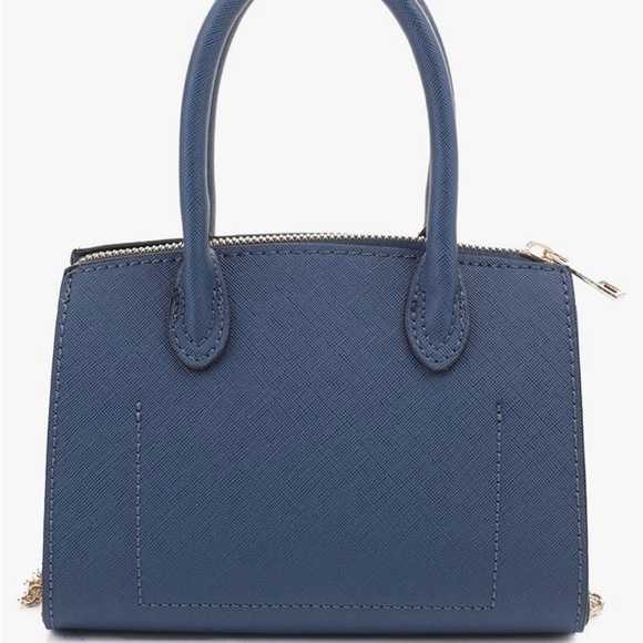 Little vegan leather bag with gold lock and top handle - Picture 2 of 4